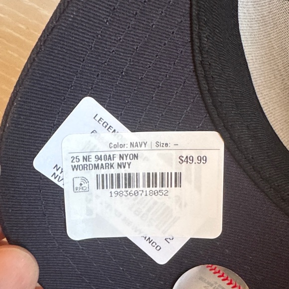 New York or Nowhere Blue Hat x Yankees - Picture 5 of 6